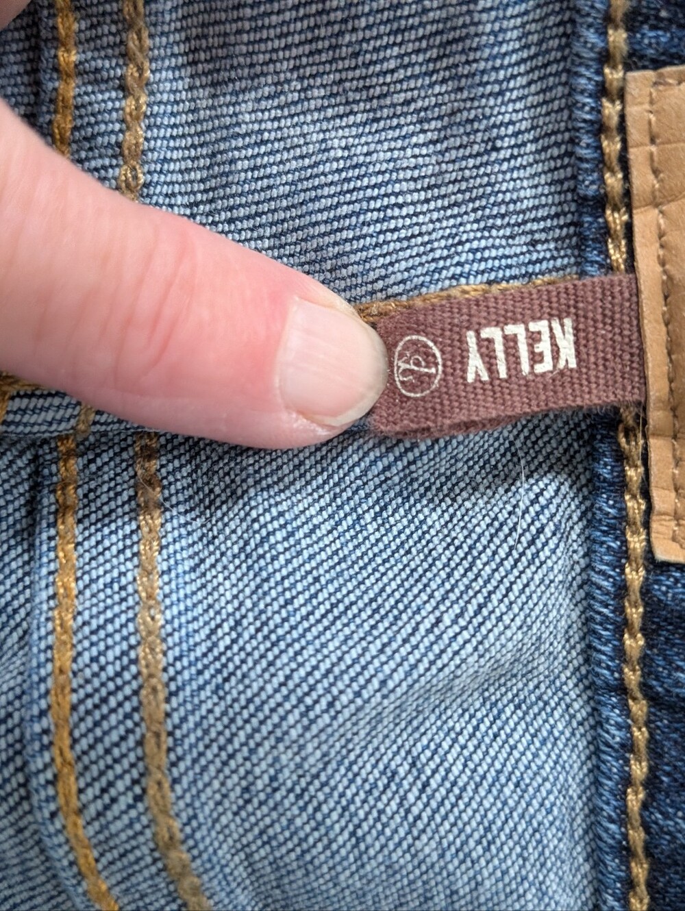 Driftwood Blue Jeans, Bootcut, Embroidered, Like New, Kelly, Waist 27 - Picture 5 of 13